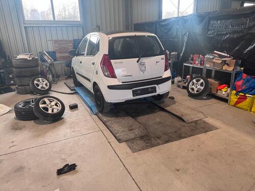 Foto - Werkstatt mit Hebebühne & Stellplatz in Dorfen – ab 0126