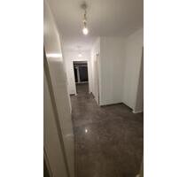 Moderne Kernsanierte 3-Zimmer Maisonettewohnung mit Balkon - 99m² - Mönchengladbach Süd