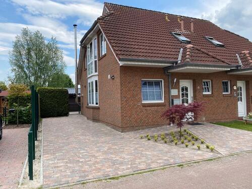 Foto - Ferienhaus Timmel Ostfriesland mit Kamin, Boot, eigener Steg