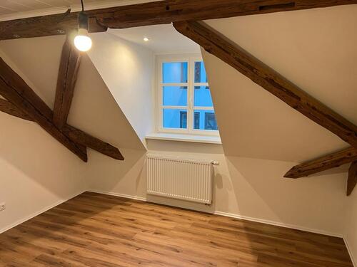 Foto - 3.5 Zimmer Dachgeschoßwohnung zur Miete in Bad Windsheim