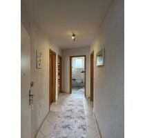 Charmante 3 Zimmer Eigentumswohnung mit Balkon und EBK - Braunschweig Broitzem