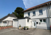 Foto - Moderne, geräumige & energieeffiziente DHH+Garage+Garten