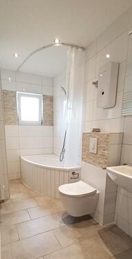 Foto - Modernisierte helle 3 Zimmer Wohnung, verkehrsgünsig und ruhig