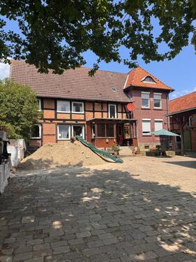 Foto - Resthof bewohnbar mit Scheunen zur Tierhaltung 2397m2