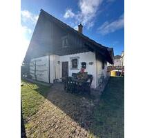 Gepflegtes Einfamilienhaus mit Garten und Garage - Schömberg Gepflegtes Einfamilienhaus mit Garten und Garage - Schömberg