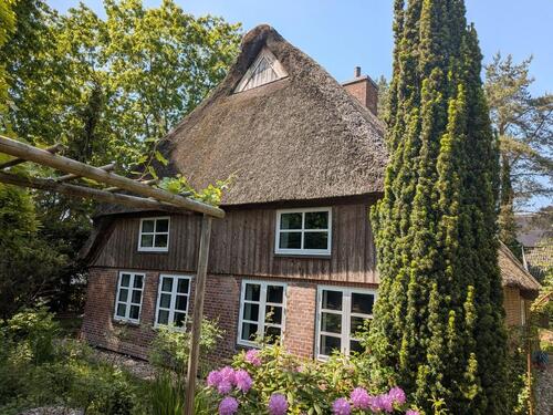 Foto - Kernsaniertes Reetdachhaus mit besonderem Charme