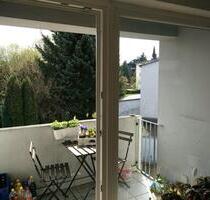 Schöne 3 Zimmer WE in Dortmund Barop mit Balkon und Gäste WC