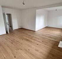 Luxuriös kernsanierte 80 m2 Wohnung in Düsseldorf Lörick