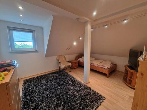 Foto - 4 Zimmer Dachgeschoßwohnung zum Kaufen in Saarbrücken