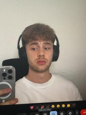 Foto - 1-2 Zimmer Wohnung in Köln für 1000€ Vermittlungsgebühr