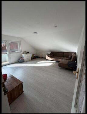 Foto - Schöne 3 Zimmer Maisonette-Wohnung in Calmbach mit EBKBalkon