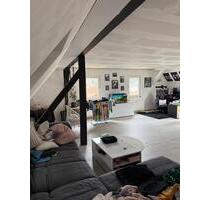 grosse und Helle 3 zimmer Wohnung in zentrum Steinwiesen