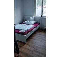 3er WG Zimmer - 350,00&nbsp;EUR Kaltmiete, ca.&nbsp; 15,00&nbsp;m&sup2; in Sigmaringendorf (PLZ: 72517)