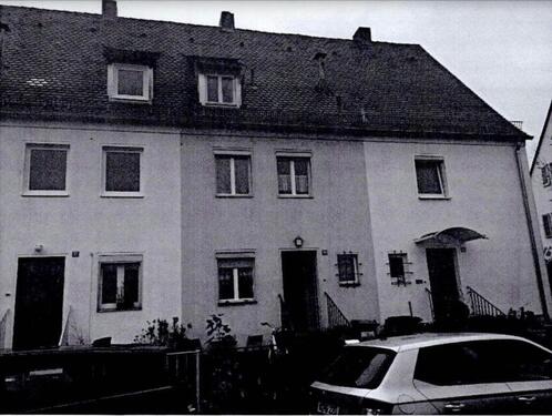 Foto - Reihenhaus in Schwaig Bj 1985 - ca 108m2 Wohnfläche