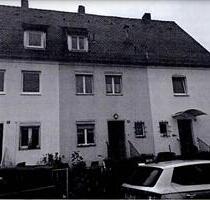 Reihenhaus in Schwaig Bj 1985 - ca 108m2 Wohnfläche - Schwaig Bei Nürnberg