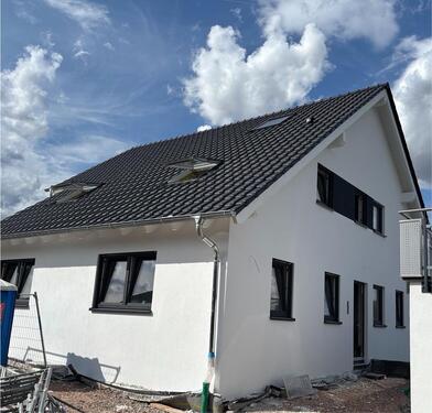 Foto - 4 Zimmer Maisonettenwohnung zur Miete in Hargesheim