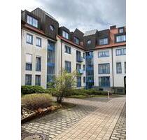 großzügige, sehr ruhige, zentral gelegene 2 Zi Whg am Hofgarten - Bayreuth City