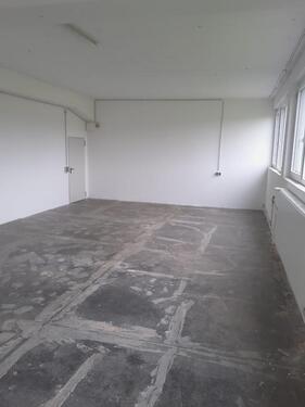 Foto - LagerStellflächen - 3,00&nbsp;EUR Miete,