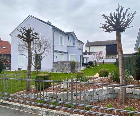 Foto - 5 Zimmer Einfamilienhaus zur Miete in Weiden in der Oberpfalz