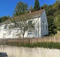 Wohnung in Münsingen - 1.200,00&nbsp;EUR Kaltmiete, ca.&nbsp; 95,00&nbsp;m&sup2; in Münsingen (PLZ: 72525)