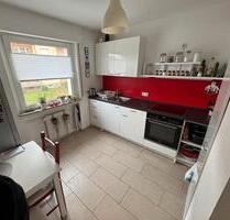 Hochwertige 3-Zimmer-Wohnung mit Balkon und Garagenstellplatz - Gochsheim