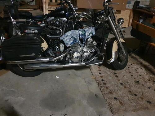 Foto - Motorrad Plätze zu vermieten - 40,00 EUR Miete,