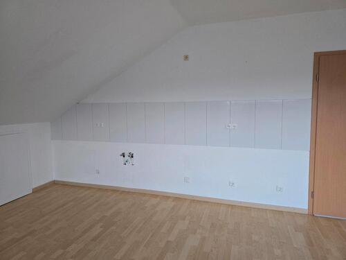 Foto - 2 Zimmer Dachgeschoßwohnung zur Miete in Pfungstadt