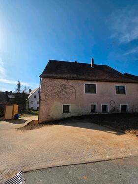 Foto - Mehrfamilienhaus, Wohnhaus in Gräfenberg zum Kaufen