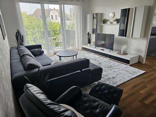 Foto - Voll möblierte designer 3 Zimmer Wohnung, zentral! Fully furnished designer 2 bedrooms apartement