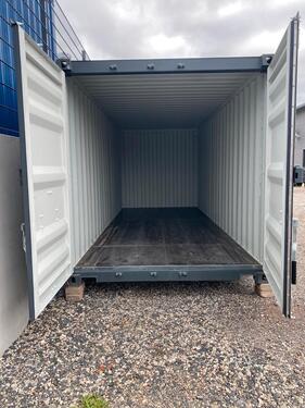 Foto - Lagerfläche , Container, Abstellraum, Garage,Seecontainer,