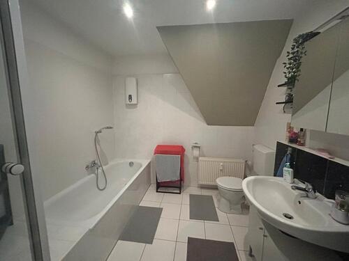 Foto - 3 Zimmer Dachgeschoßwohnung zur Miete in Friedrichsdorf