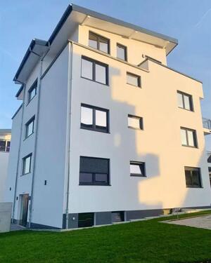 Foto - Butzbach: Stilvolle Masionette-3,5-Zimmer-Wohnung mit Balkon, Dachterrasse, Stellplatz