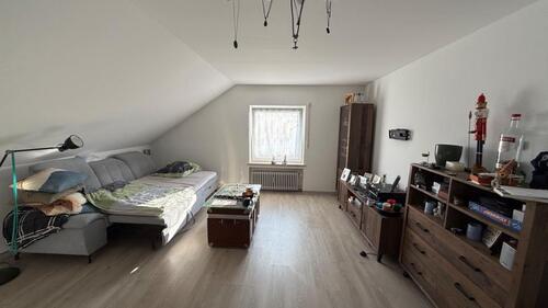 Foto - 2.5 Zimmer Dachgeschoßwohnung zur Miete in Gablingen