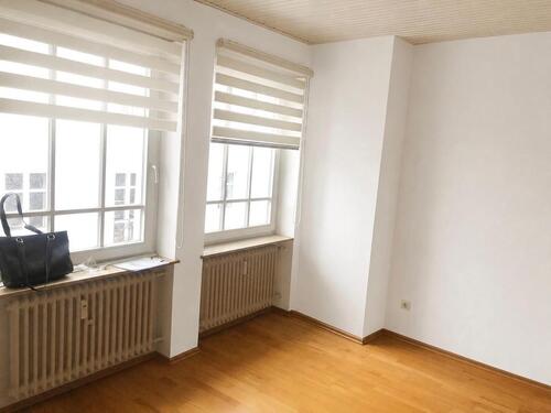 Foto - 2-Zimmer Wohnung - 640,00&nbsp;EUR Kaltmiete, ca.&nbsp; 64,00&nbsp;m&sup2;