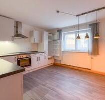 4-Zimmer-Wohnung mit großer Terrasse und hochwertiger Einbauküche - Ortenburg