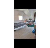 Zwei Zimmerwohnung - 600,00 EUR Kaltmiete, in Paderborn (PLZ: 33100) Neuenbeken