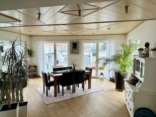 Foto - VERMIETUNG: Großzügige 4-Zimmer-Wohnung mit Wintergarten in Bamberg!