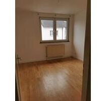 DREI ZIMMER WOHNUNG IN FRANKFURT FECHENHEIM - Frankfurt am Main Ost