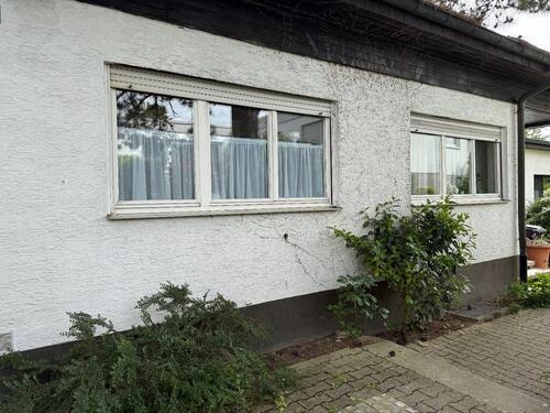 Foto - Winkelbungalow Reihenhaus Mosbach Waldstadt