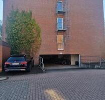 Tiefgaragen Stellplatz in Kronshagen zu vermieten