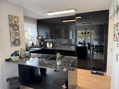 Foto - *PROVISIONSFREI* [122qm] 4,5-Zi-Whg mit hochwertiger Ausstattung