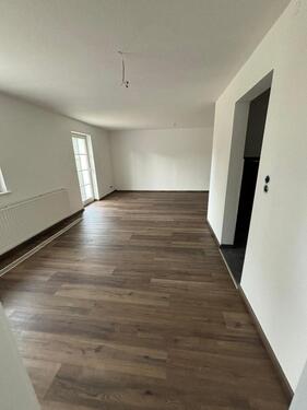 Foto - 2 Zimmer - Wohnung mit Balkon - 450,00 EUR Kaltmiete,
