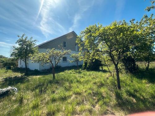 Foto - Einfamilienhaus in Maasen - 129.000,00&nbsp;EUR Kaufpreis, ca.&nbsp; 200,00&nbsp;m&sup2;