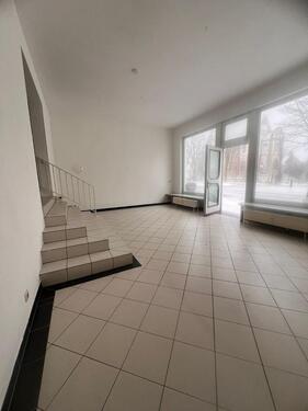 Foto - Gewerbeeinheit in der Allee - 370,00&nbsp;EUR Kaltmiete, ca.&nbsp; 54,00&nbsp;m&sup2;