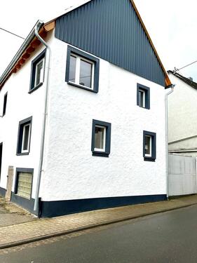 Foto - Neu - sanierter Altbau - mit Liebe zum Detail