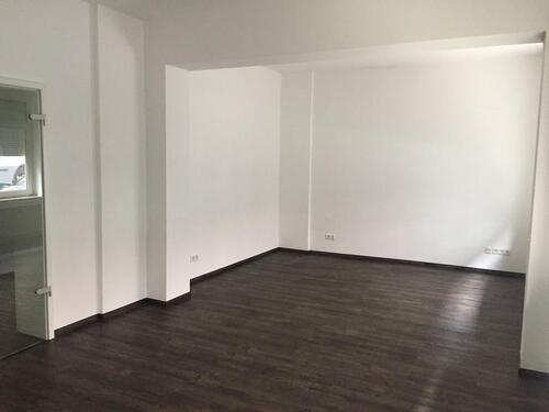 Foto - Große 2 Zimmerwohnung im Erdgeschoss