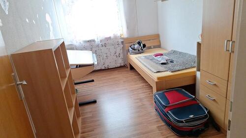 Foto - schönes WG Zimmer - 400,00&nbsp;EUR Kaltmiete, ca.&nbsp; 90,00&nbsp;m&sup2;