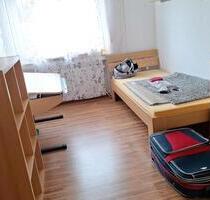 schönes WG Zimmer - 400,00&nbsp;EUR Kaltmiete, ca.&nbsp; 90,00&nbsp;m&sup2; in Bad Wünnenberg (PLZ: 33181)