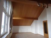Foto - Großzügige 4-Zimmer DG-Wohnung mit Loggia & Garage auf dem Sulgen