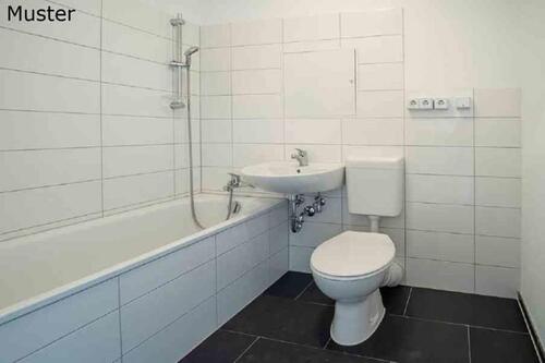 Foto - Top sanierte 3-Zimmer-Wohnung - 420,00 EUR Kaltmiete,